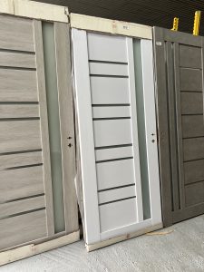 Usi de Interior Rădăuți. usi cu structură de lemn placată.