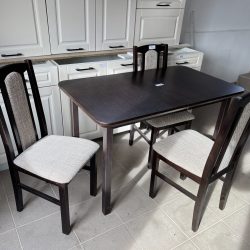 Masă cu Scane din Lemn in Suceava.Masă extensibilă