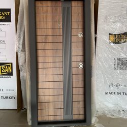 Ușa metalica suceava perfectă pentru apartament.Usi metalice blindate siguranță maximă.